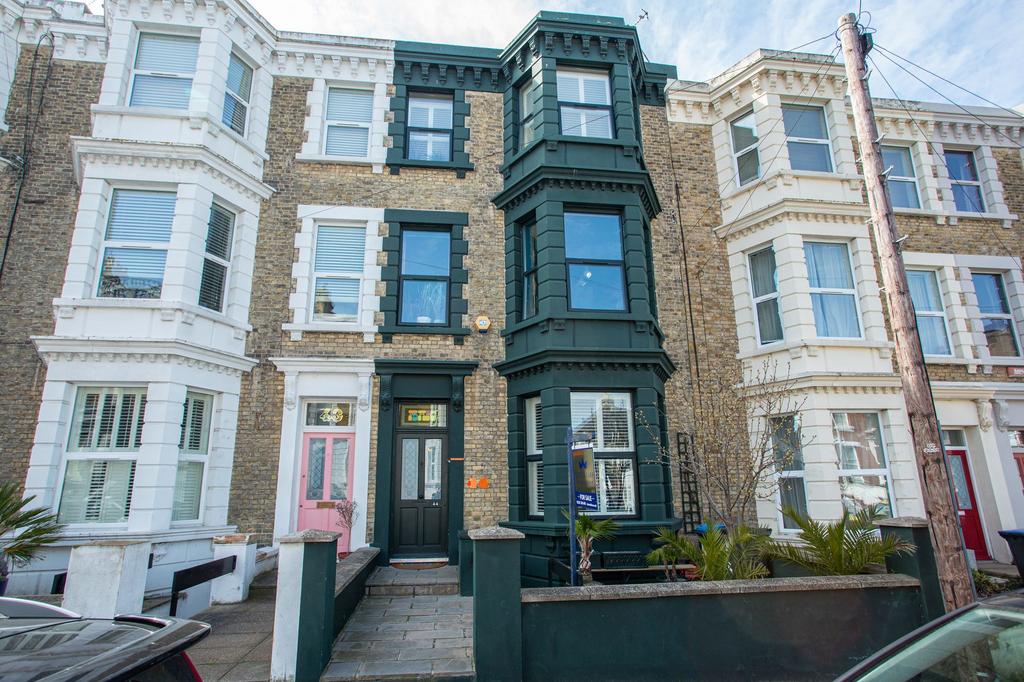 Edgar Road, Margate, CT9 6 bed terraced house £695,000