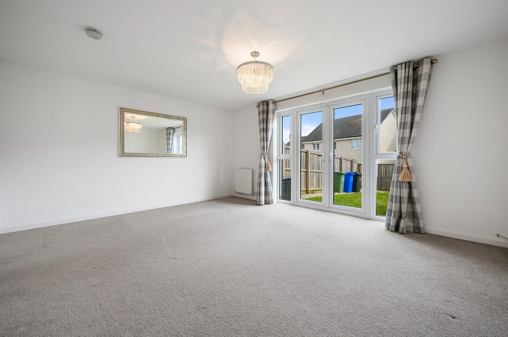 Ingram Road, Highland Gate, Stirling... 3 bed terraced house £199,999