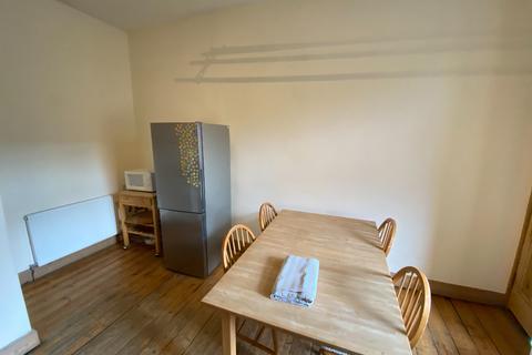 1 bedroom flat to rent, Bruntsfield Place, Bruntsfield, Edinburgh, EH10