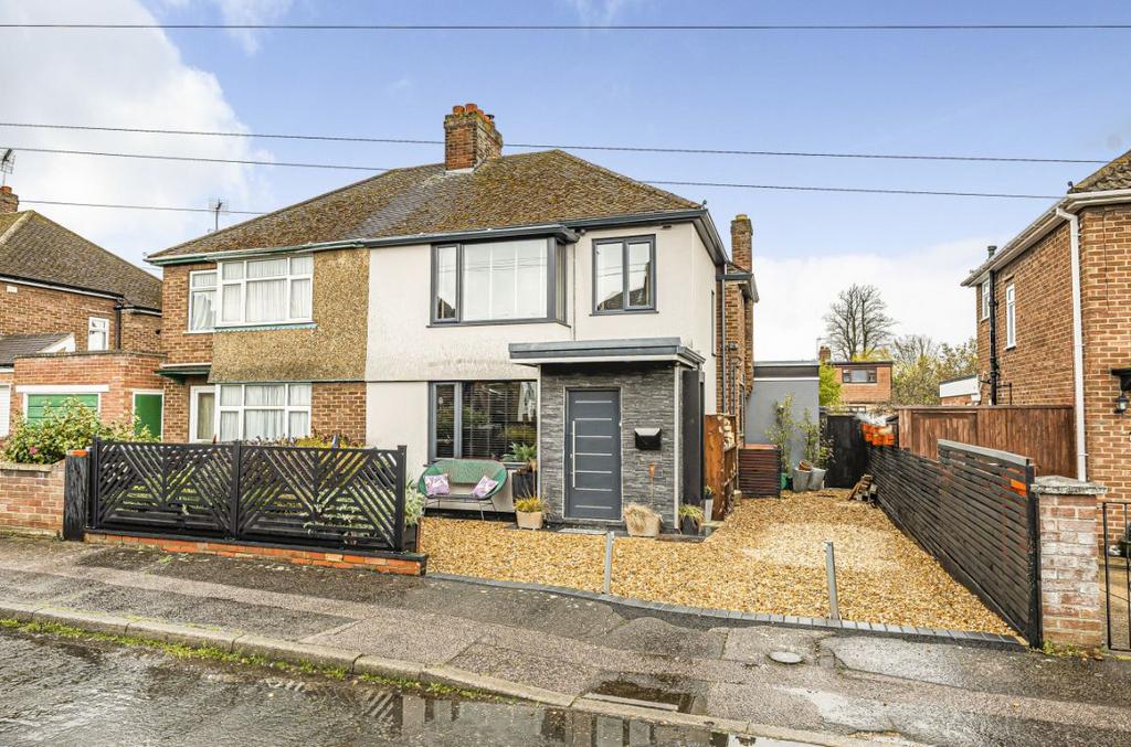 Deacon Avenue, Kempston, Bedford 3 Bed Semi-detached House - £400,000