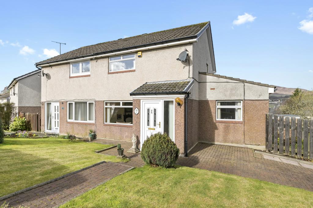 45 Eskhill, Penicuik, Midlothian EH26... 3 bed semidetached house £