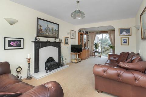 45 Eskhill, Penicuik, EH26 8DD