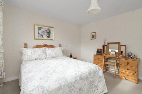 45 Eskhill, Penicuik, EH26 8DD
