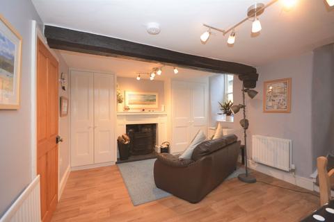 3 bedroom terraced house for sale, 2 Plas Newydd, Eldon Square, Dolgellau, LL40 1RD