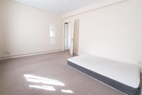 2 bedroom flat to rent, Byron Road, Harrow HA1