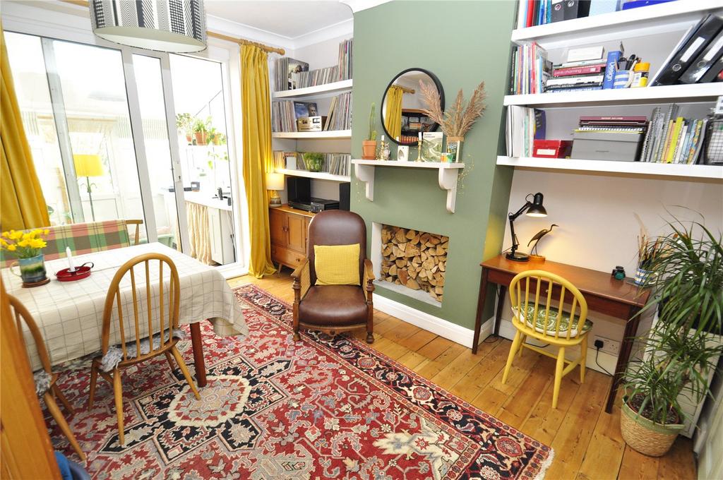Molesworth Road, Gosport, Hampshire... 3 bed semidetached house £325,000