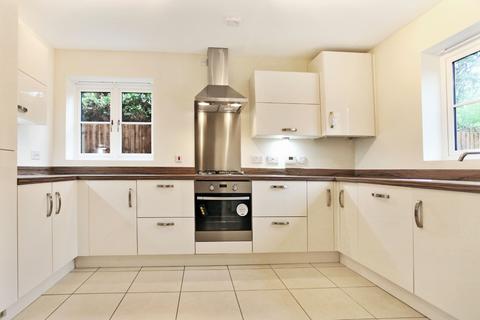 2 Artisan Close, Moreton-in-marsh, GL56 0DH