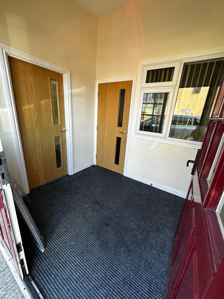 Kirkleatham Street, Redcar TS10 Property £600 pcm (£138 pw)