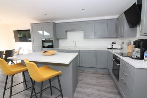 45 Eythorne Road, Shepherdswell, Dover, CT15 7PG