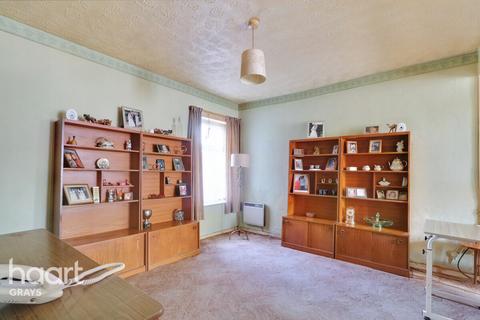 77 Hampden Road, Grays, RM17 5JP