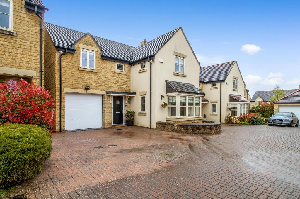 Woodlands Close, Eastcombe, Stroud, Gloucestershire, Gl6 4 Bed House 