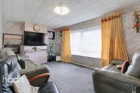 2 bedroom maisonette for sale - Morley Road, Barking