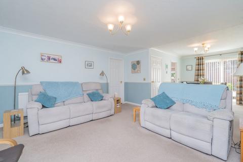 287 Bideford Green, Leighton Buzzard, LU7 2TU