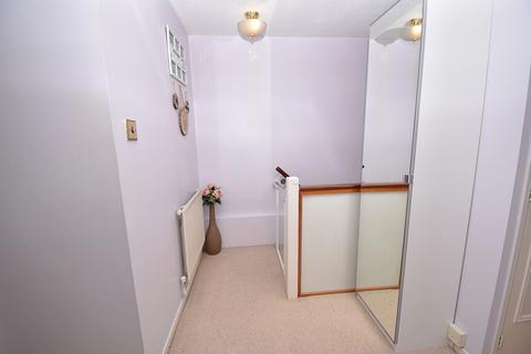 53 Stapleford Close, London, E4 6XS