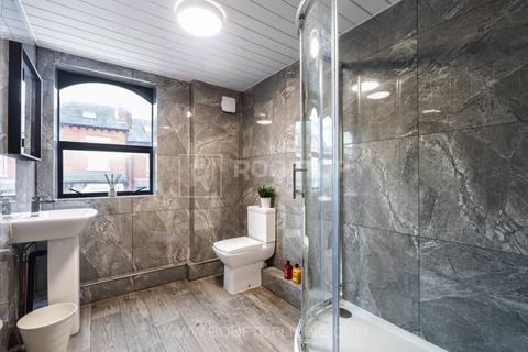 2 bedroom house to rent, 43-55 Queens Road, Leeds LS6