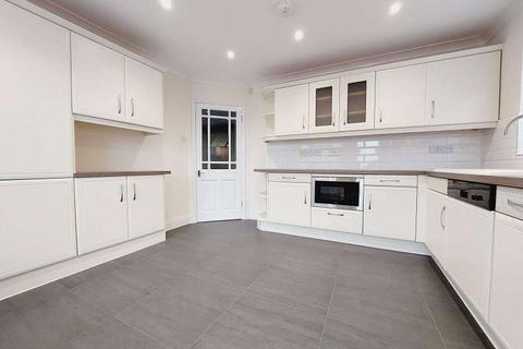 47 Crabtree Lane, Great Bookham, Leatherhead, KT23 4PL