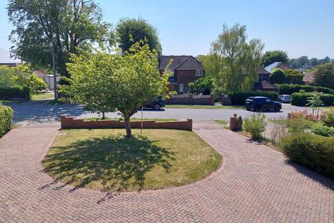 47 Crabtree Lane, Great Bookham, Leatherhead, KT23 4PL
