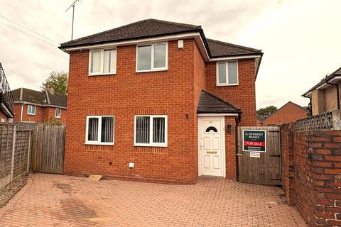 12A Baskerville Road, Kidderminster