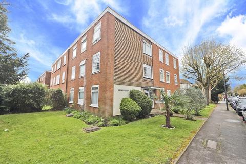 1 bedroom flat for sale, Cornwall Road, Pinner HA5