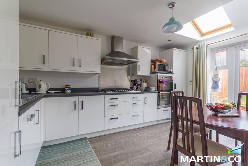 Dixon Road, Edgbaston, B17 3 bed townhouse £1,500 pcm (£346 pw)