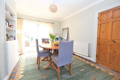 3 bedroom semi-detached house for sale - Marion Crescent, Orpington