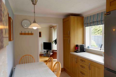 37 Sutherland Drive, Muxton, Telford, TF2 8QB