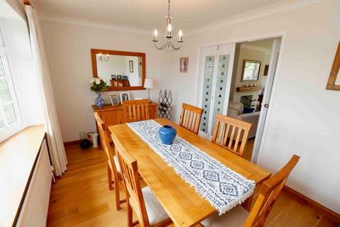 37 Sutherland Drive, Muxton, Telford, TF2 8QB