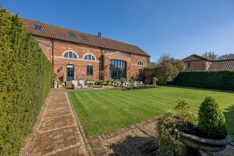5 bedroom barn conversion for sale - South Creake