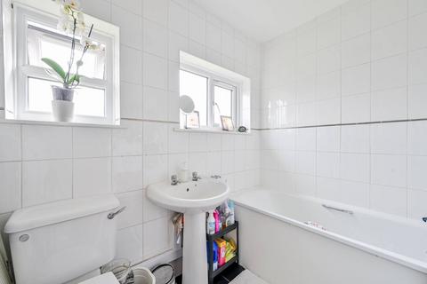 98 Windsor Road, Thornton Heath, CR7 8HF