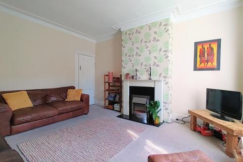 3 Beaconsfield Road, Clayton, Bradford, BD14 6LQ