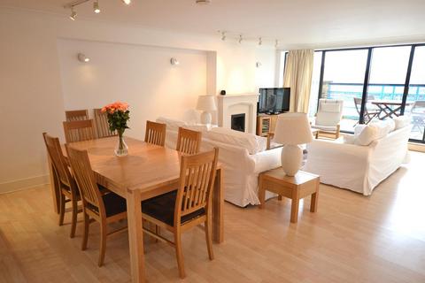 3 bedroom flat to rent, Tower Bridge Wharf, 86 St. Katharines Way, London