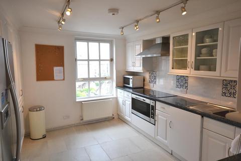 3 bedroom flat to rent, Tower Bridge Wharf, 86 St. Katharines Way, London