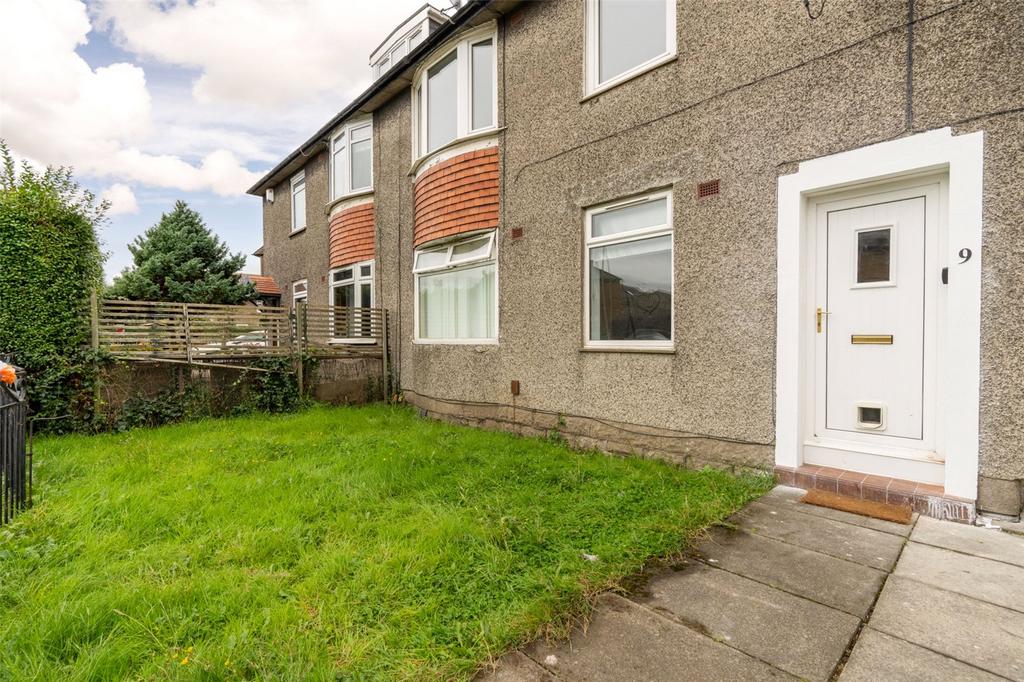 9 Carrick Knowe Gardens, Edinburgh... 2 bed end of terrace house - £995 ...