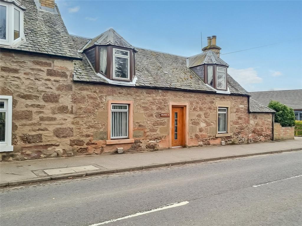 Wellwood, 70 Balmoral Road, Rattray, Blairgowrie, PH10 3 bed semi