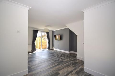 2 bedroom terraced house to rent, 55 Barbegs Crescent, Croy
