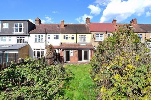 68 Ernest Grove, Beckenham, BR3 3JF