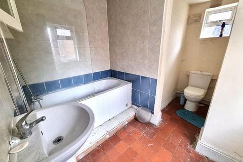 3 bedroom detached house for sale - Hydes Road, Wednesbury