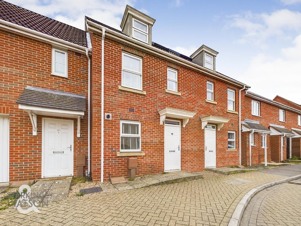 Bullfinch Drive, Harleston 3 bed terraced house £215,000