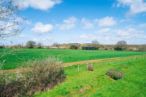 4 bedroom barn conversion for sale, Southings Farm, Gaddesden Row