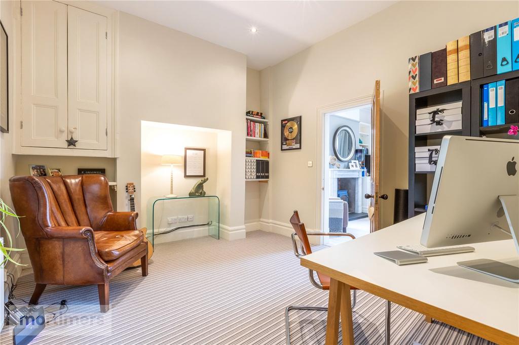 Snug/Office