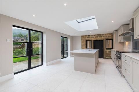 5 bedroom detached house for sale, Gay Lane, Otley, LS21