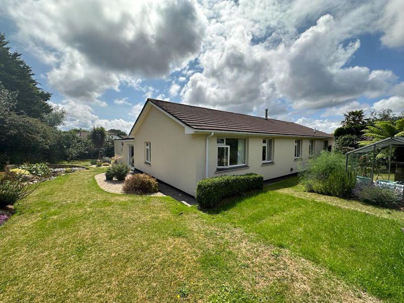 Carnon Downs, Near Truro 5 bed detached bungalow for sale £699,950