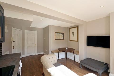 1 bedroom apartment to rent, Amyand Park Road, Twickenham