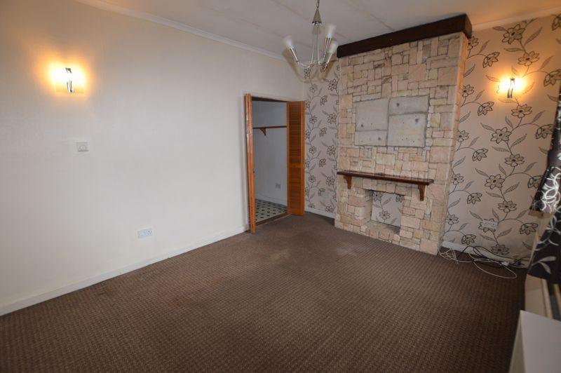 Whitelees Road, Littleborough OL15 8DR 2 bed terraced house £129,950