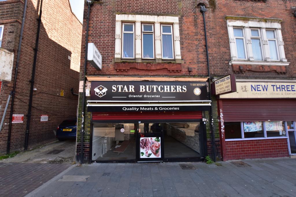 Eltham High Street, Eltham, SE9 Property £1,500 pcm (£346 pw)