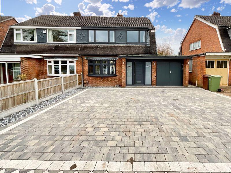 Meaford Road, Barlaston 3 bed semidetached house £300,000