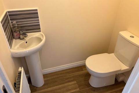 3 bedroom semi-detached house for sale, Rees Way, Lawley. Telford