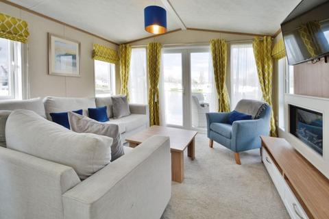 2 bedroom detached house for sale - Mallard Lake, Cotswold Hoburne, Cotswold Water Park