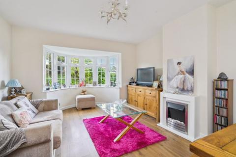 30 Cavendish Road, Chesham, HP5 1RW