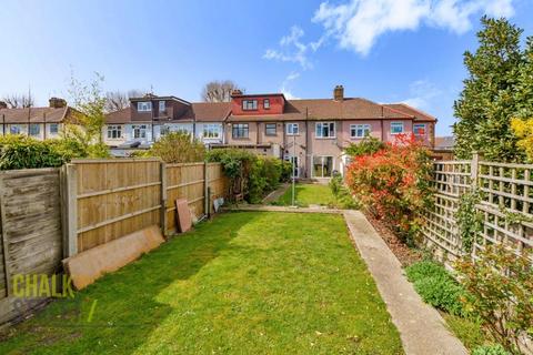 3 Tennyson Way, Hornchurch, RM12 4BU